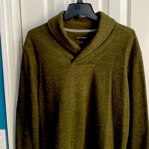 Banana Republic Mens Large Supersoft Sweater